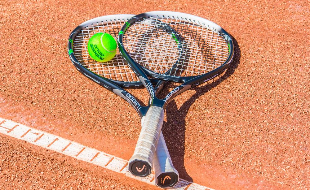 เรอเนสซองส์ ชาร์ม เอล ชีค โกลเดน วิว บีช รีสอร์ต Hotel ชาร์มเอลชีค ภายนอก รูปภาพ Tennis ball and racket