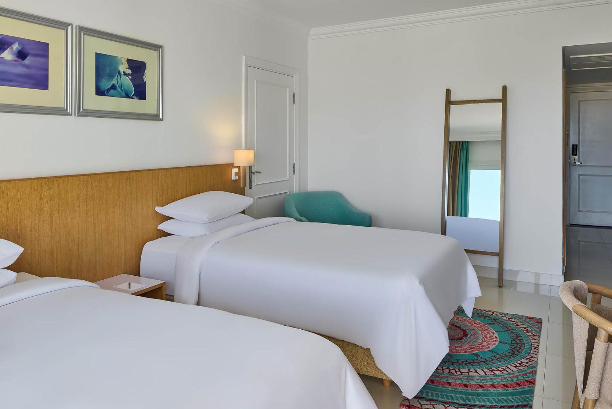 เรอเนสซองส์ ชาร์ม เอล ชีค โกลเดน วิว บีช รีสอร์ต Hotel ชาร์มเอลชีค ภายนอก รูปภาพ Deluxe room